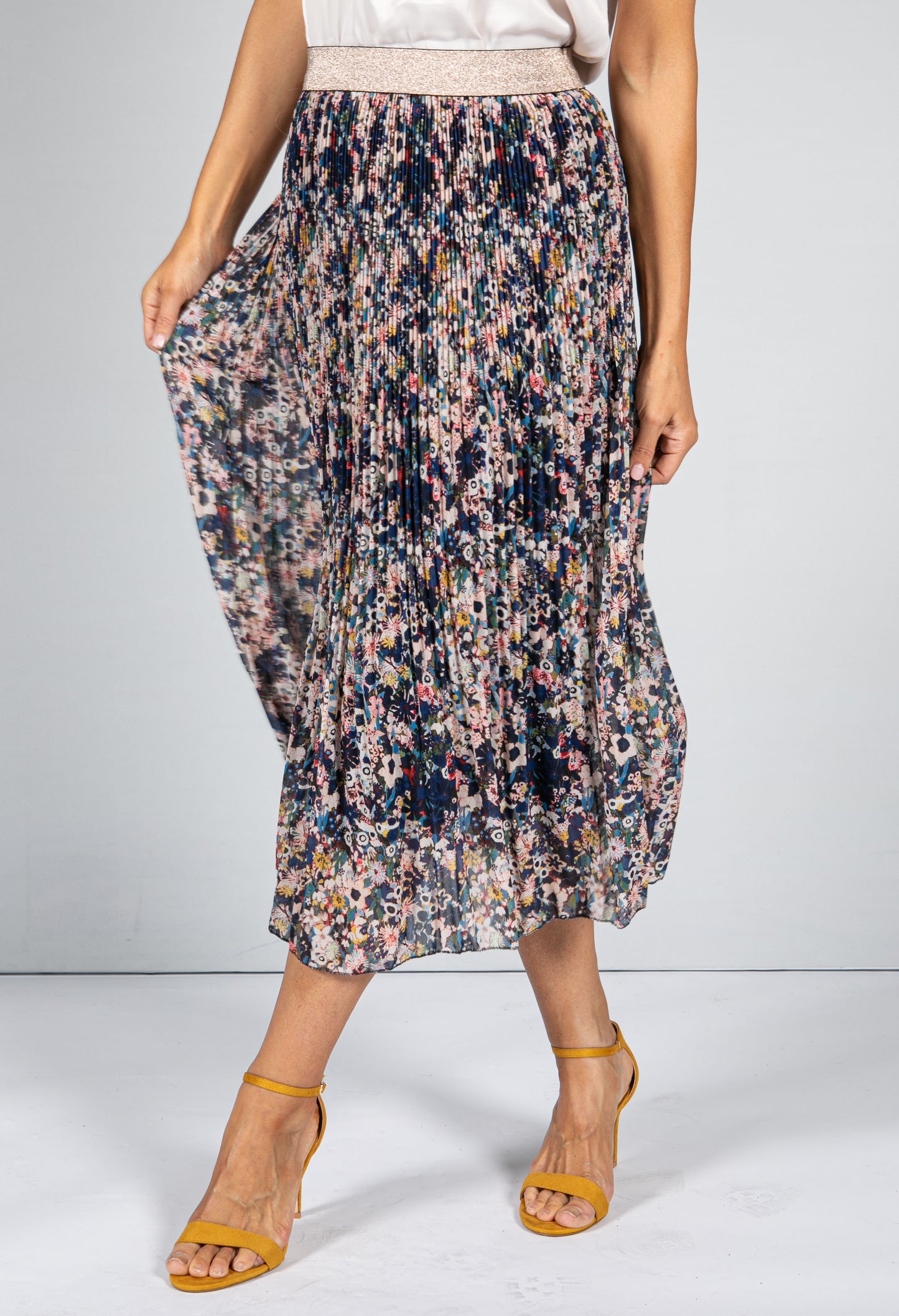 GLITTERED WAISTBAND PRINT SKIRT