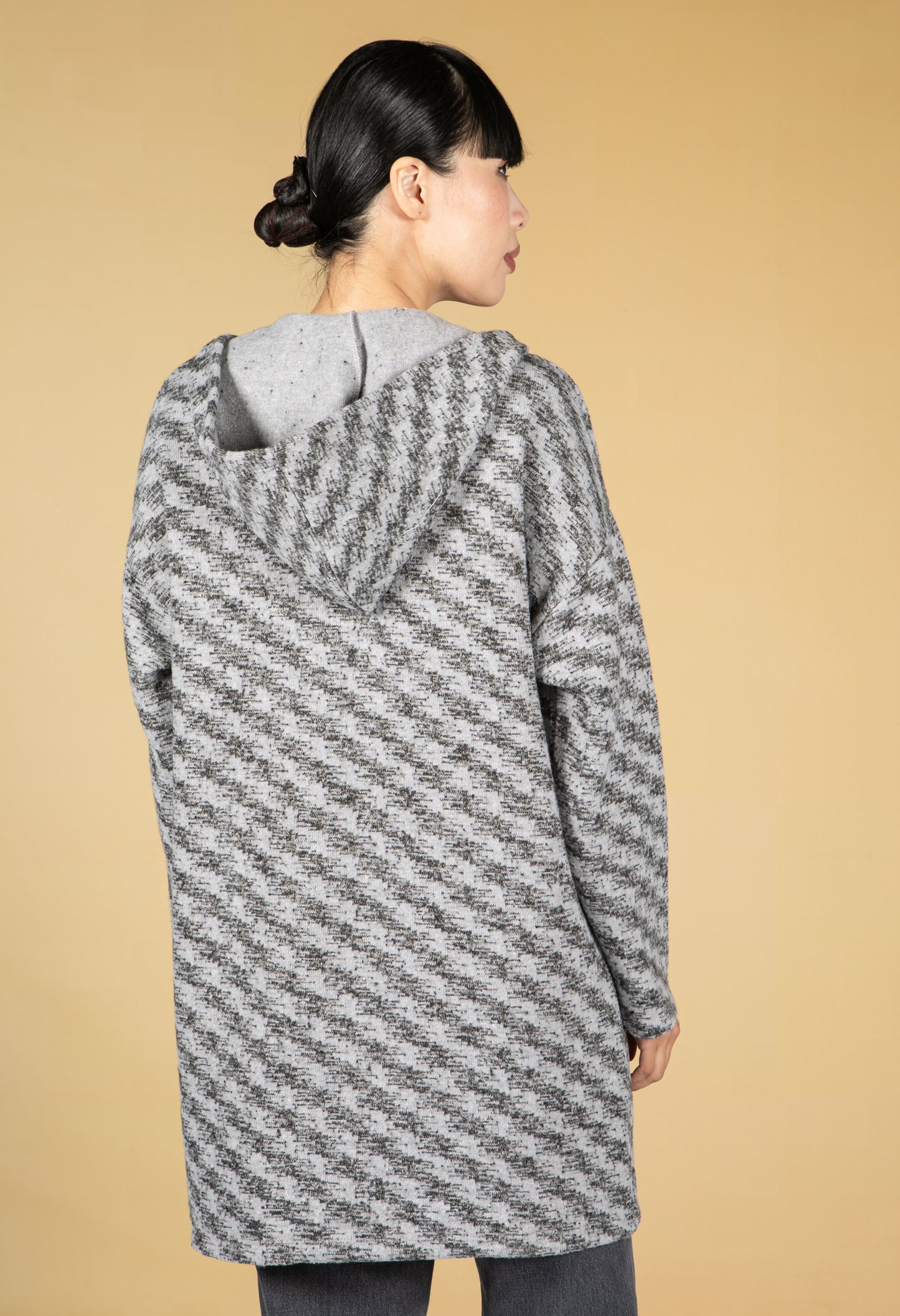 Grey Mix Pattern Knit Cardi