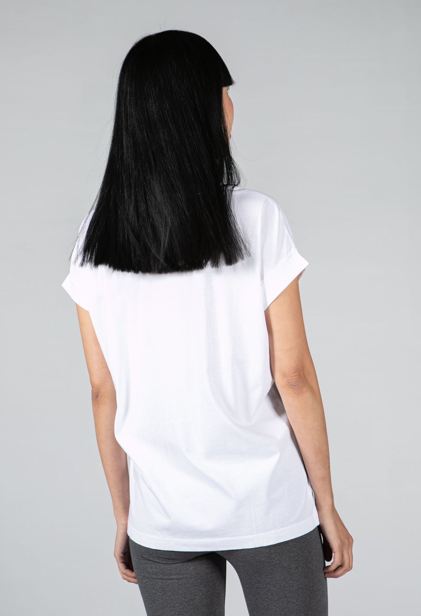 WHITE T-SHIRT MADE OF ORGANIC COTTON