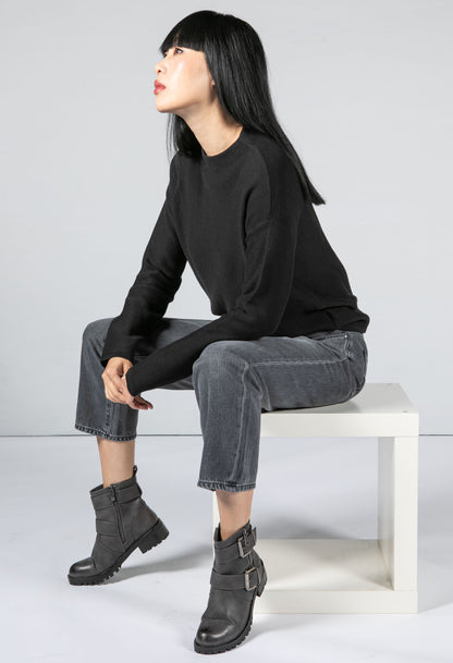 SWEATER MADE OF ORGANIC COTTON IN BLACK