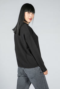 SWEATER MADE OF ORGANIC COTTON IN BLACK