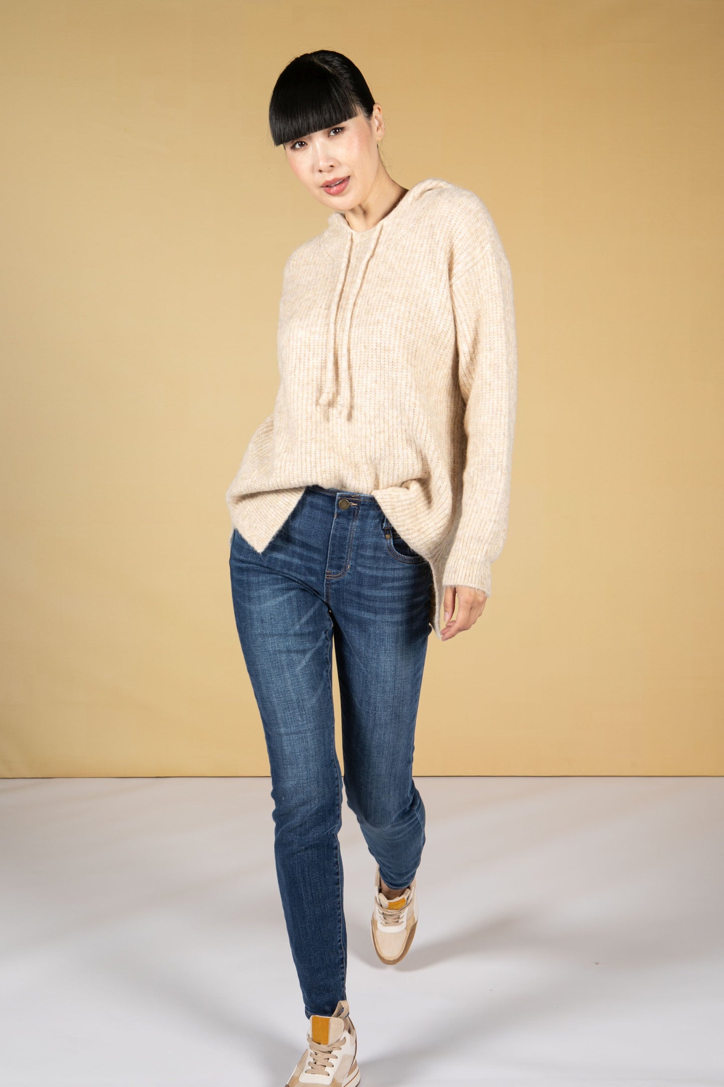 Pericia Knitted Hooded Jumper in Maple Beige