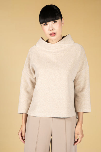 Genoveva Cotton Jumper in Macadamia