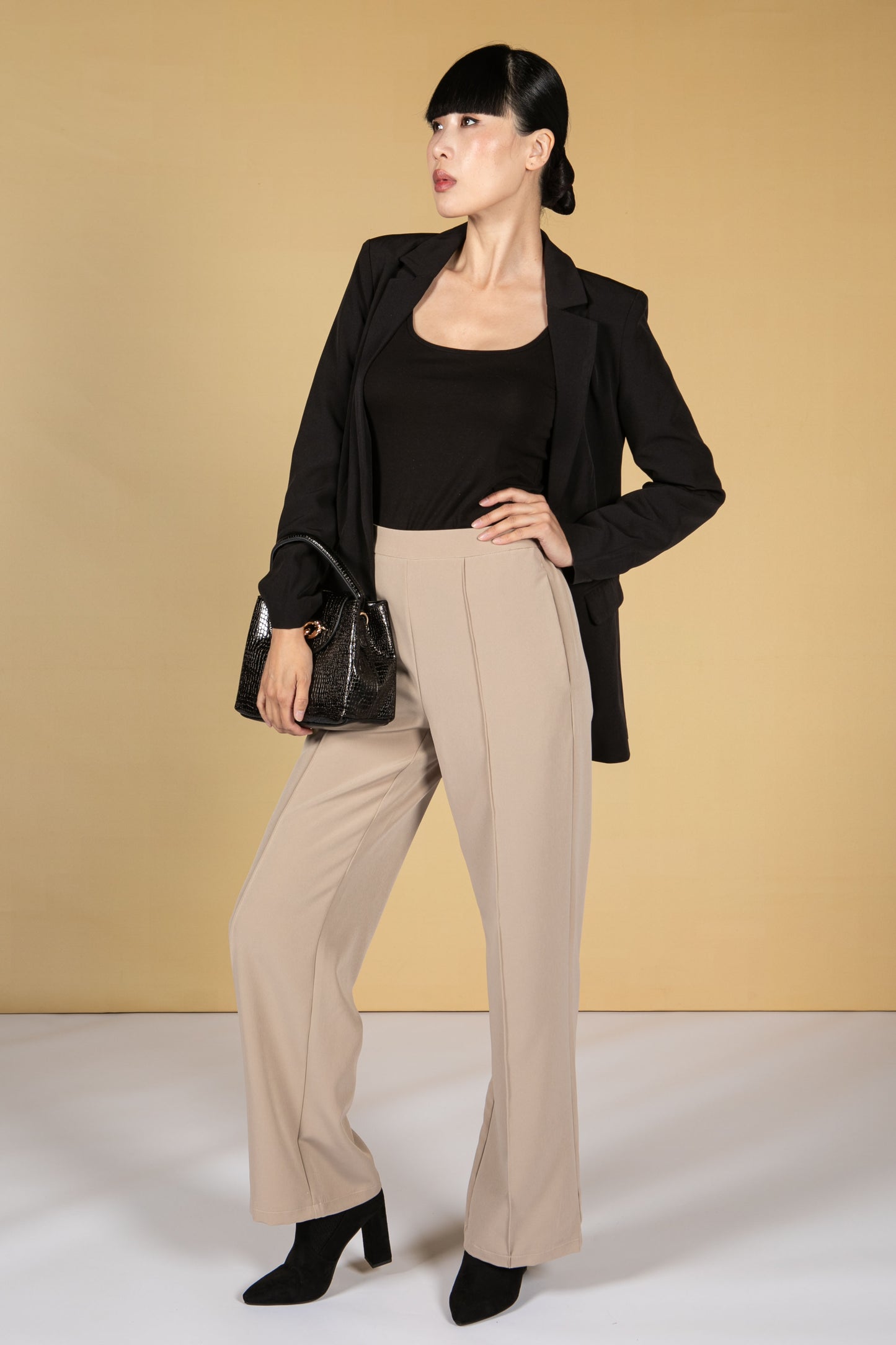 Straight Cut Trousers in Cashew