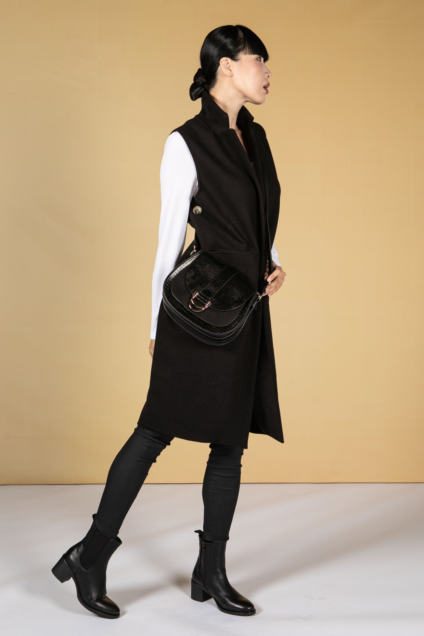 Smart Structure Gilet in Black