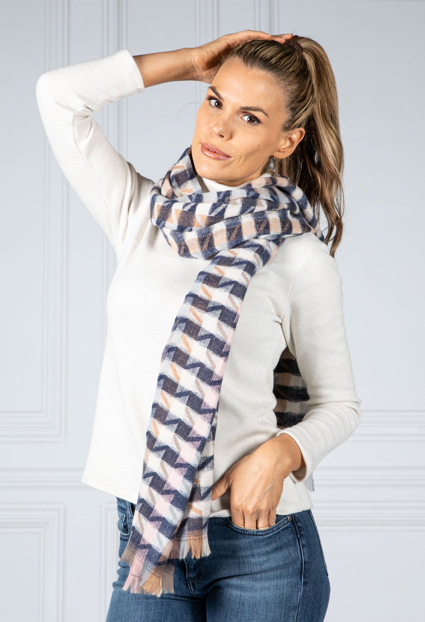 Cream and Navy Check Scarf