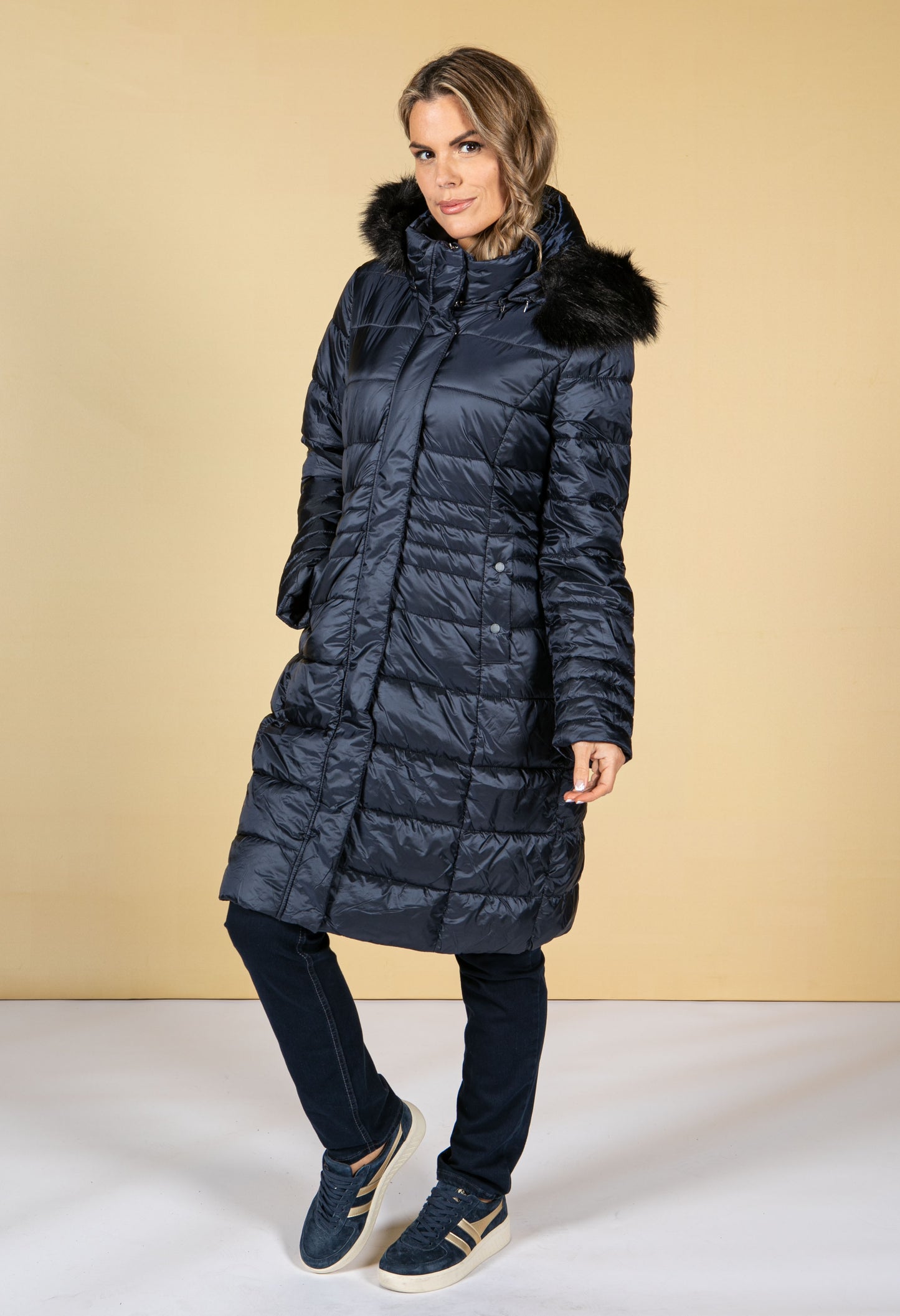 Quilted coat with a hood in Midnight Blue