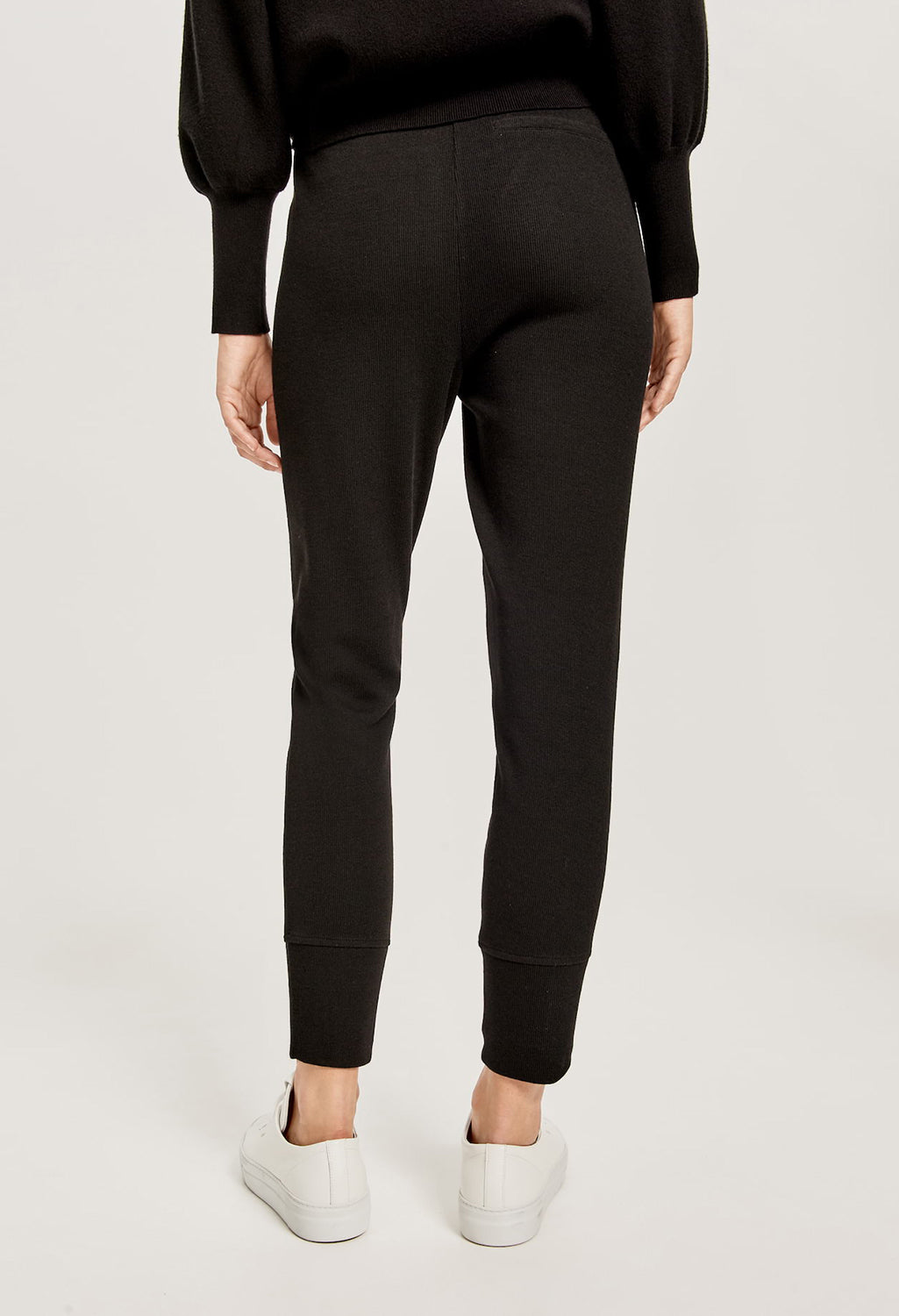 Edigna cozy Jogpants in Black