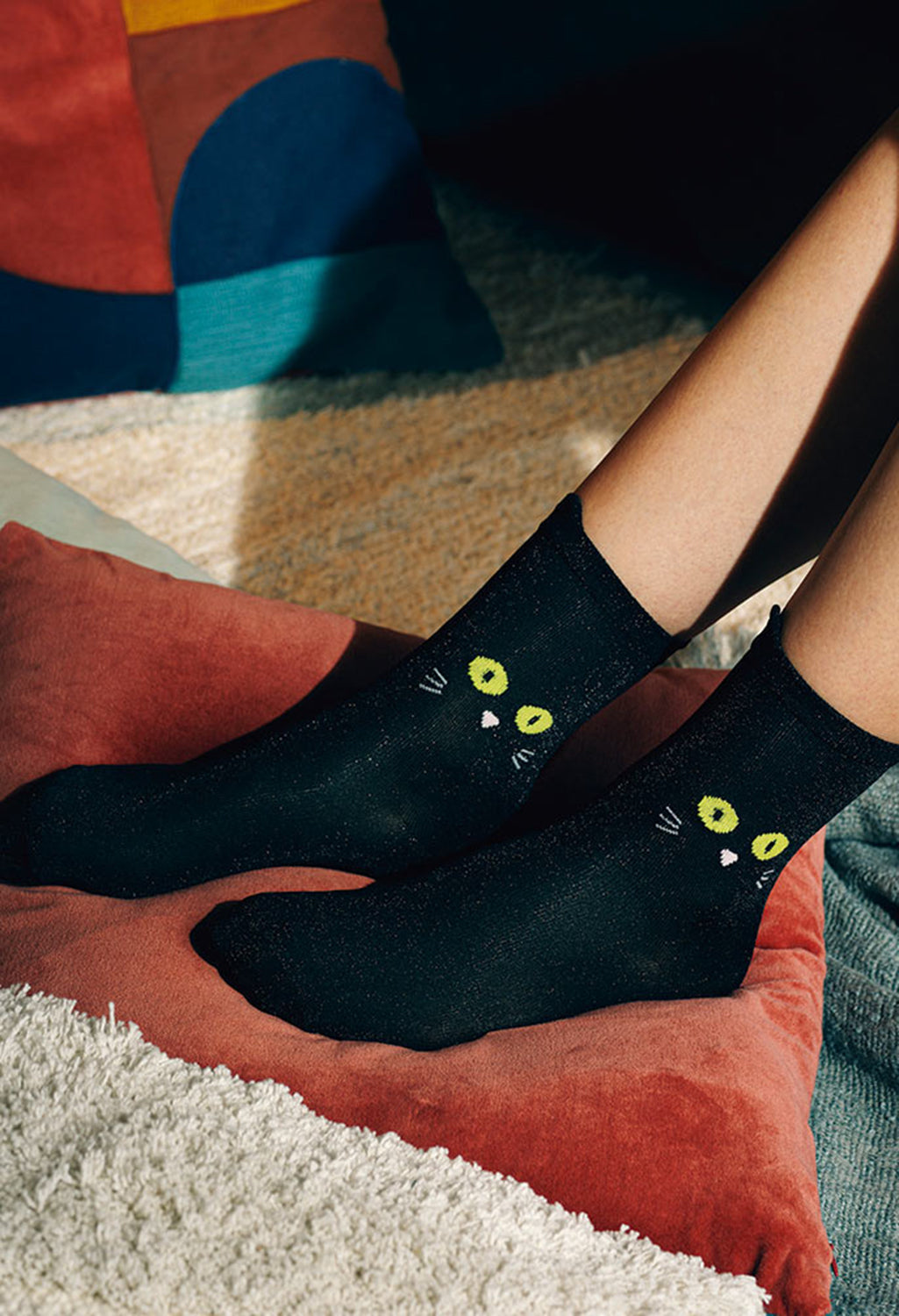 Cat socks in black