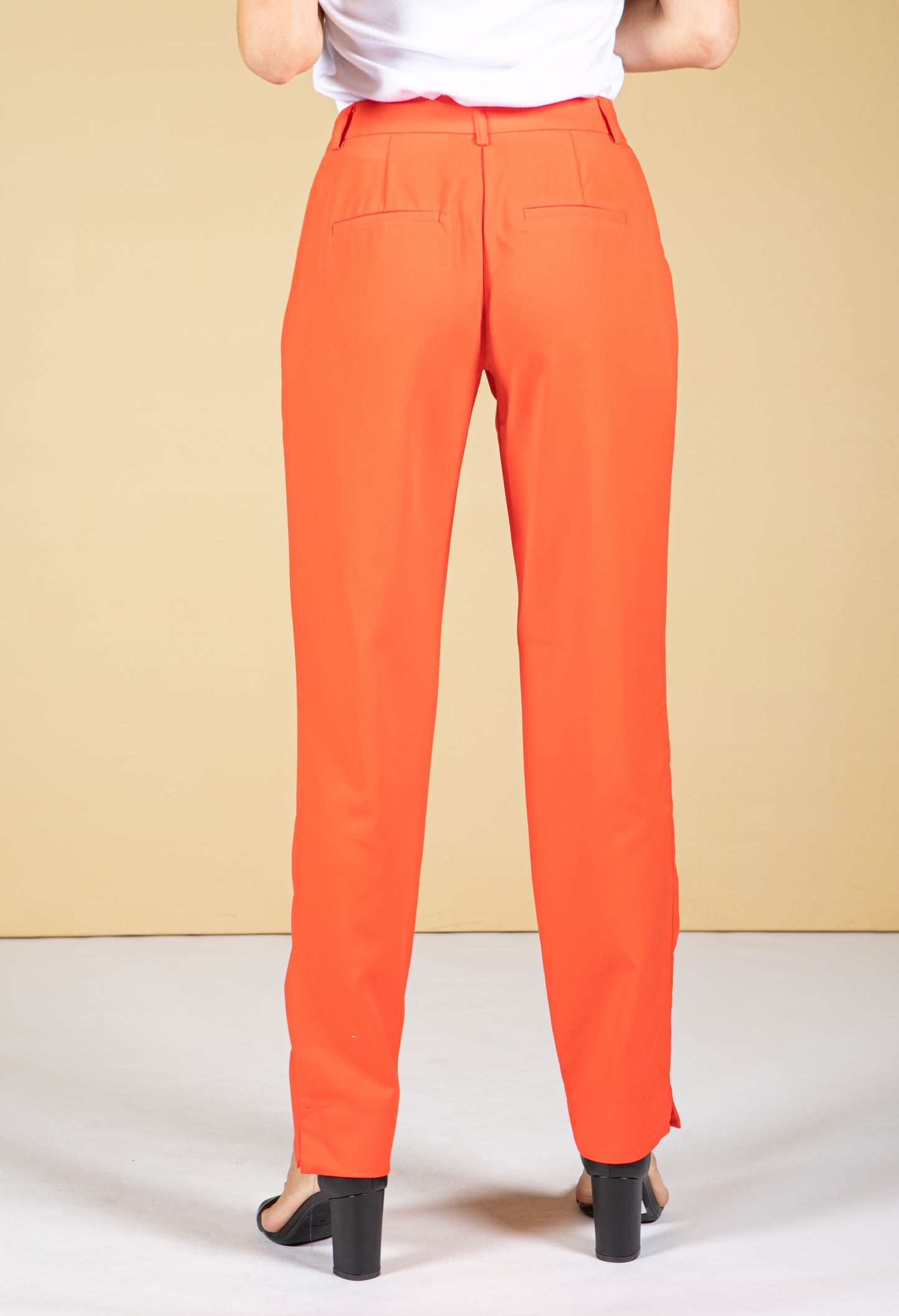 Relaxed Suit Pants