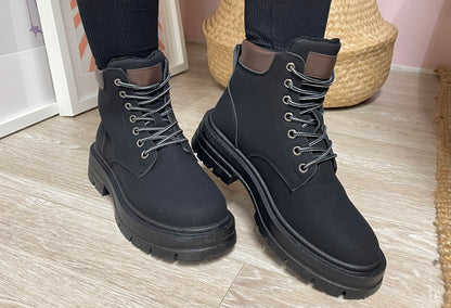 Working Style Boot