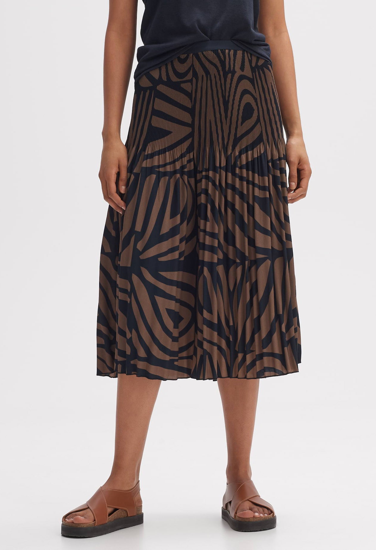 Ribane Desert Pleated Midi Skirt