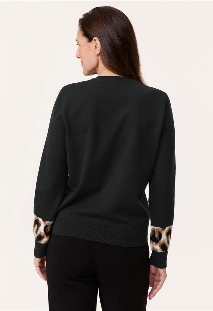 Knitted Leopard Print Detail Pullover