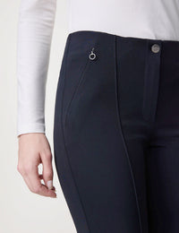 Leisure Cropped Slim Fit Pant