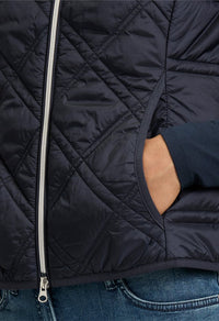 Quilted Zip Up Gilet