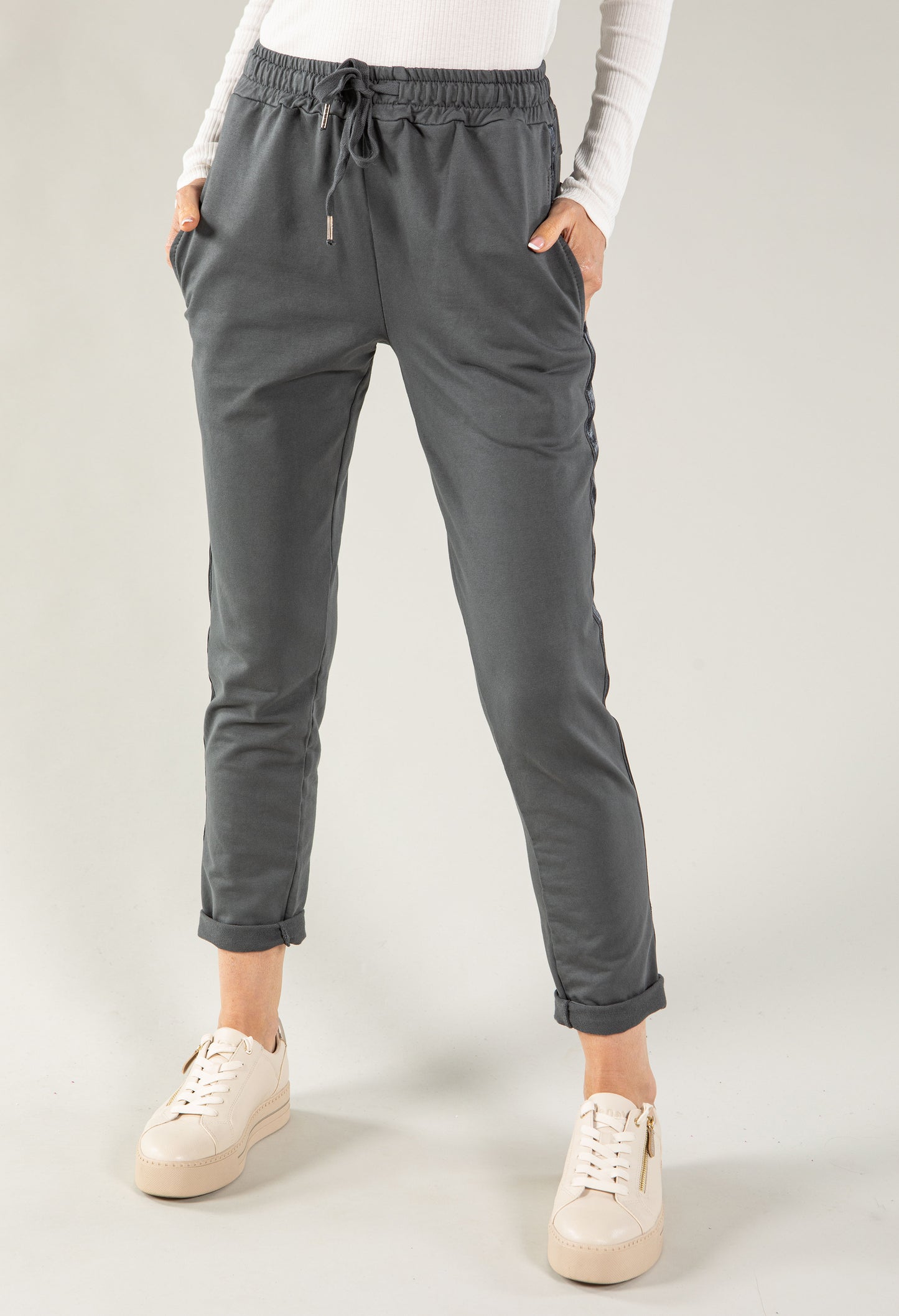 Side Panel Detail Jogger