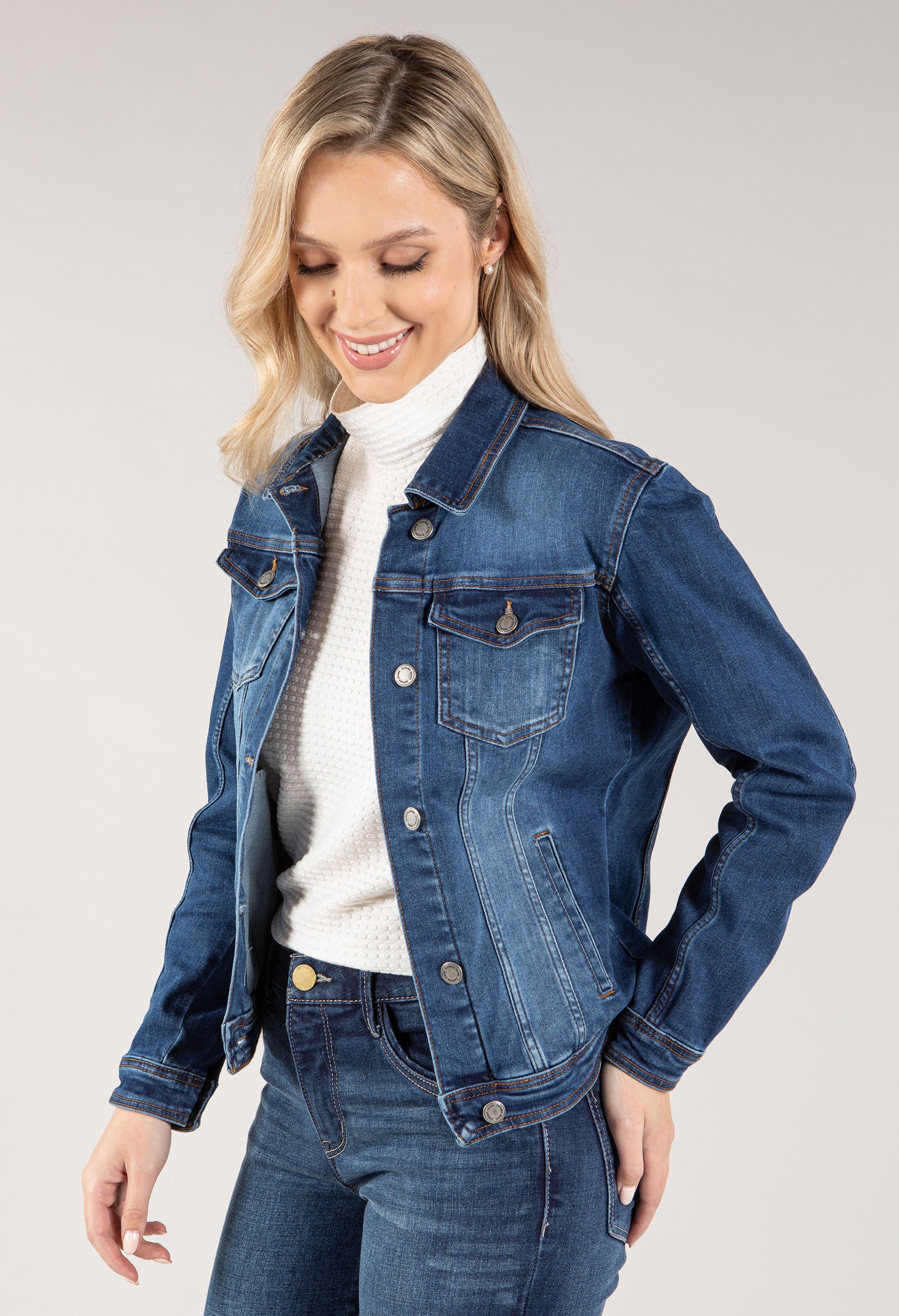 Peachoo + Krejberg Womens Jean Jacket Blue outlet Waist Length Buttons Pockets 10