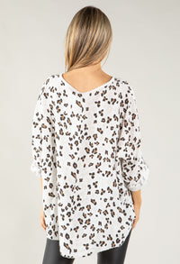 Leopard Print Crinkle Effect Top