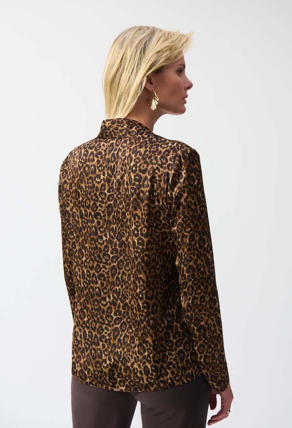 V-neck Animal Print Top