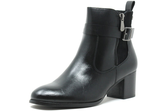 Buckle Detail Heeled Boot