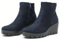 Microfibre Wedge Boot