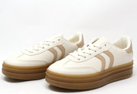 Curve Stripe Trainer