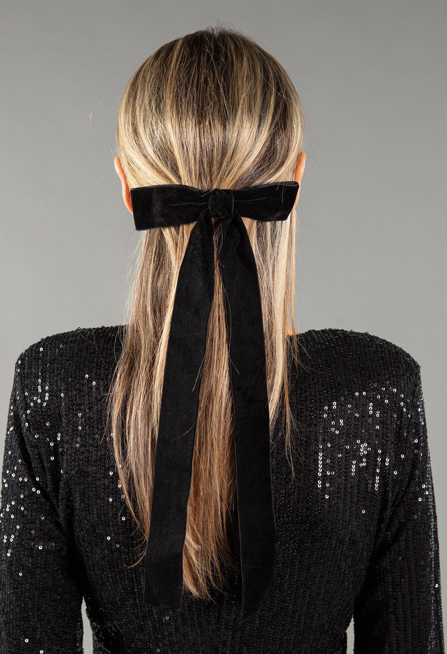 Long Velvet Bow