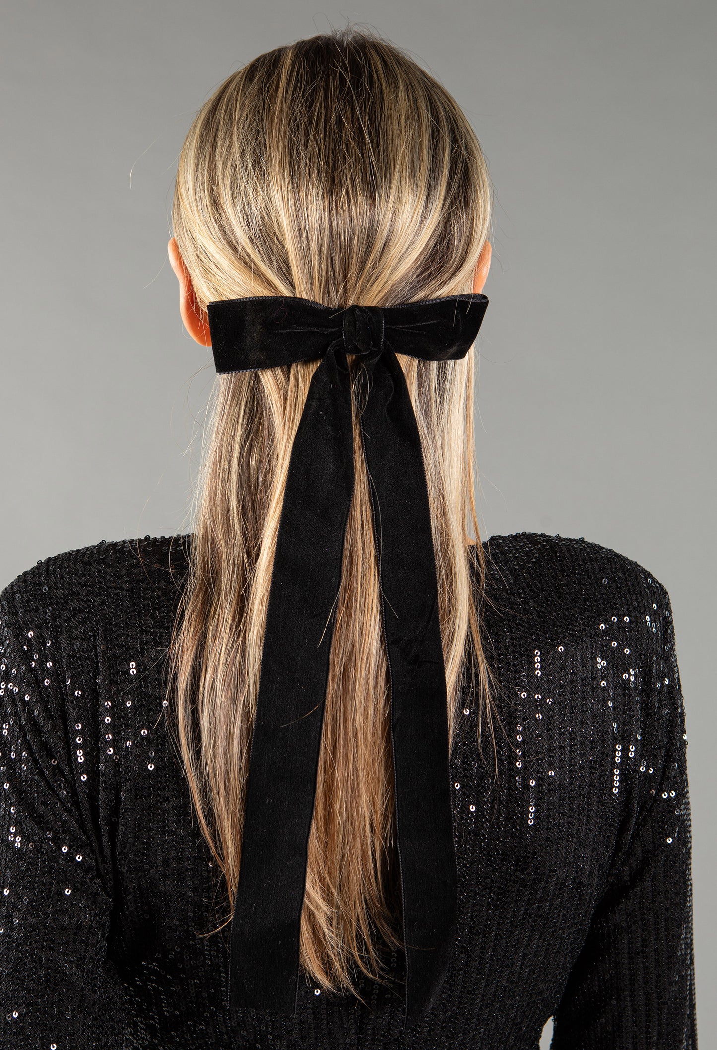 Long Velvet Bow