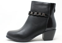 Chain Link Detail Boot