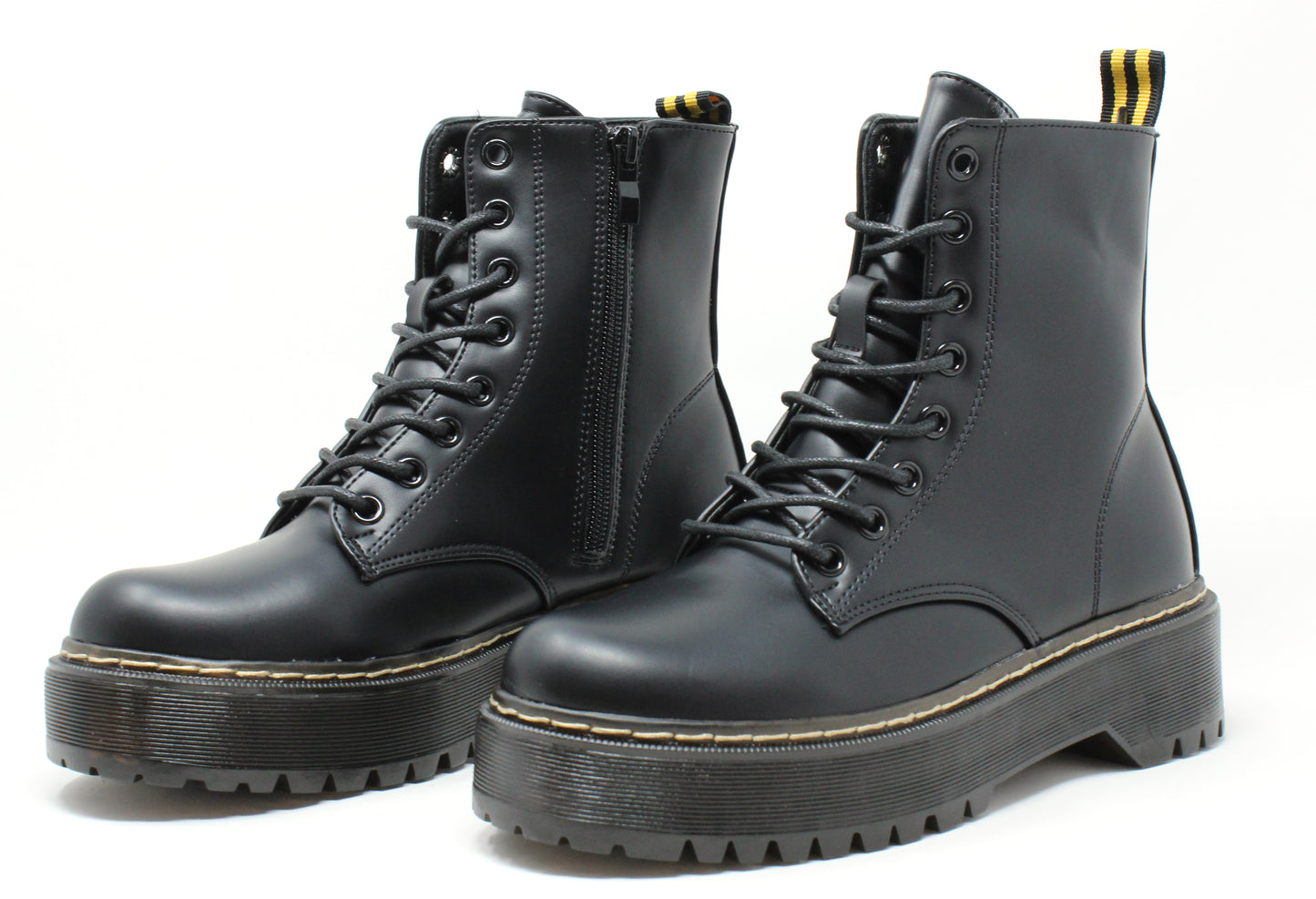 Lace Up Work Style Boot