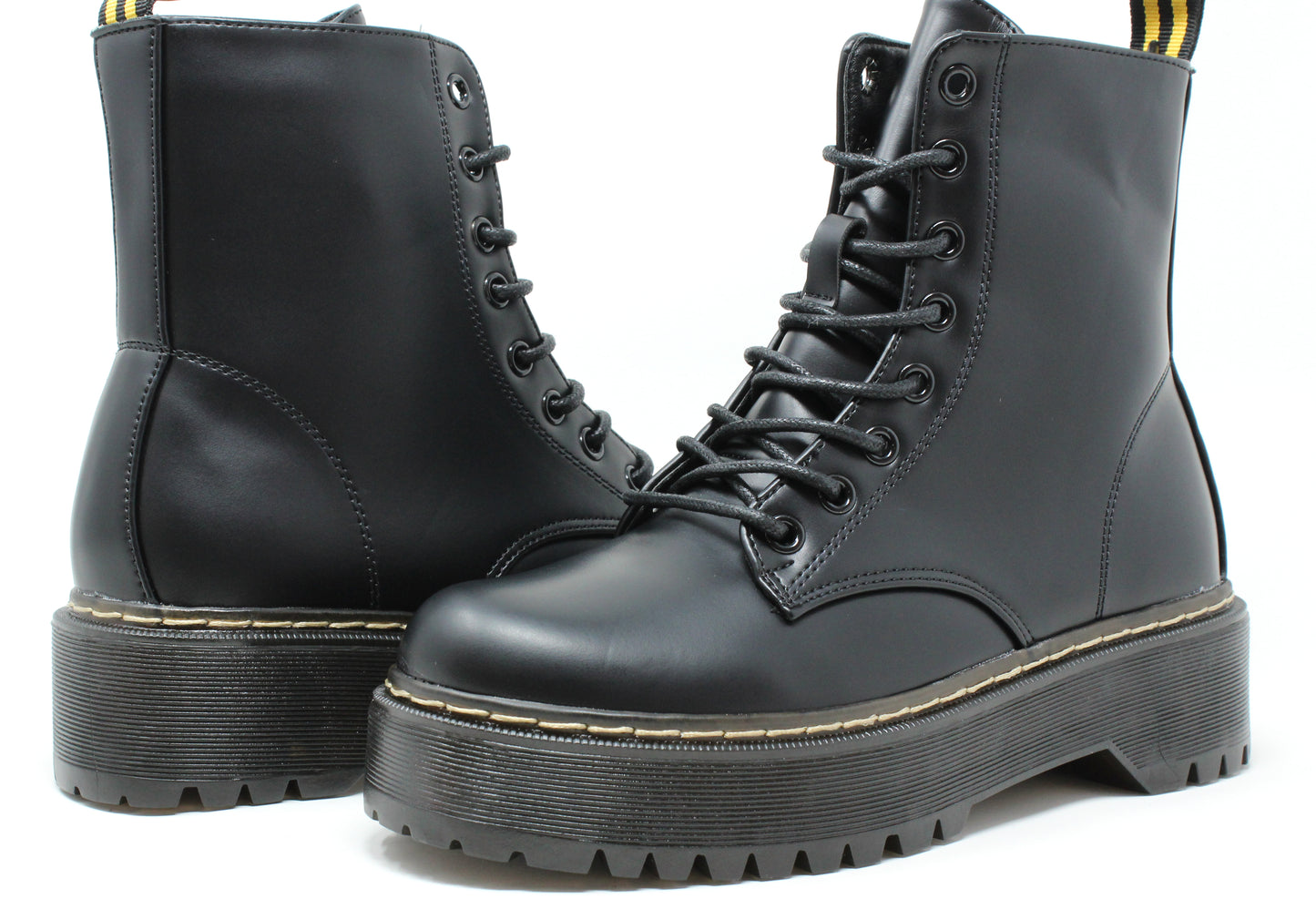 Lace Up Work Style Boot