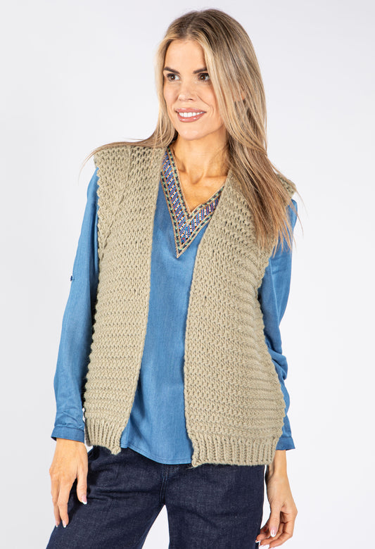 Chunky Knit Vest