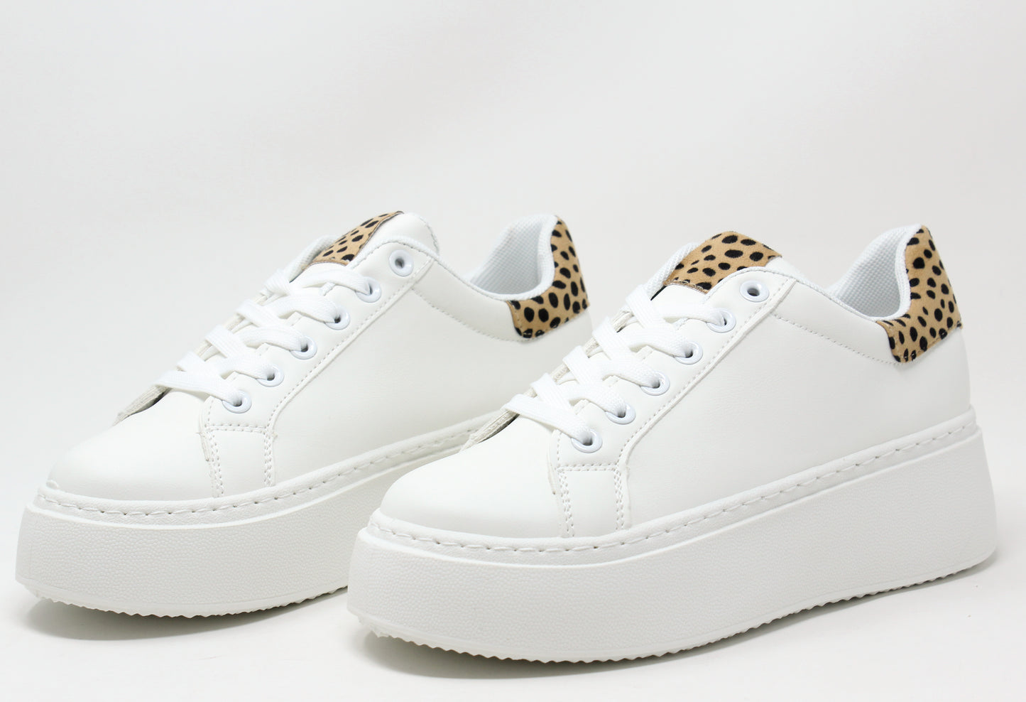 Leopard Platform Trainer