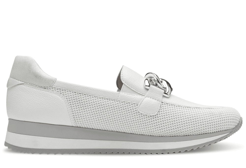 Mesh Loafer with Silver Chain