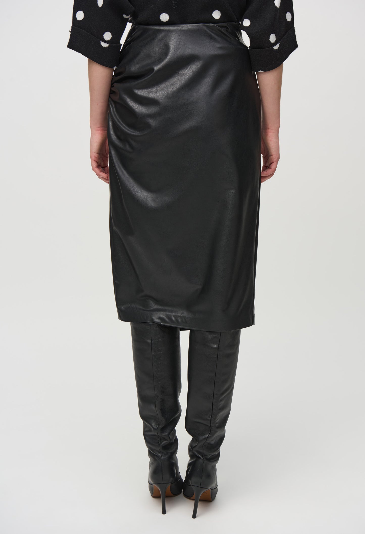 Leatherette Pull-on Pencil Skirt