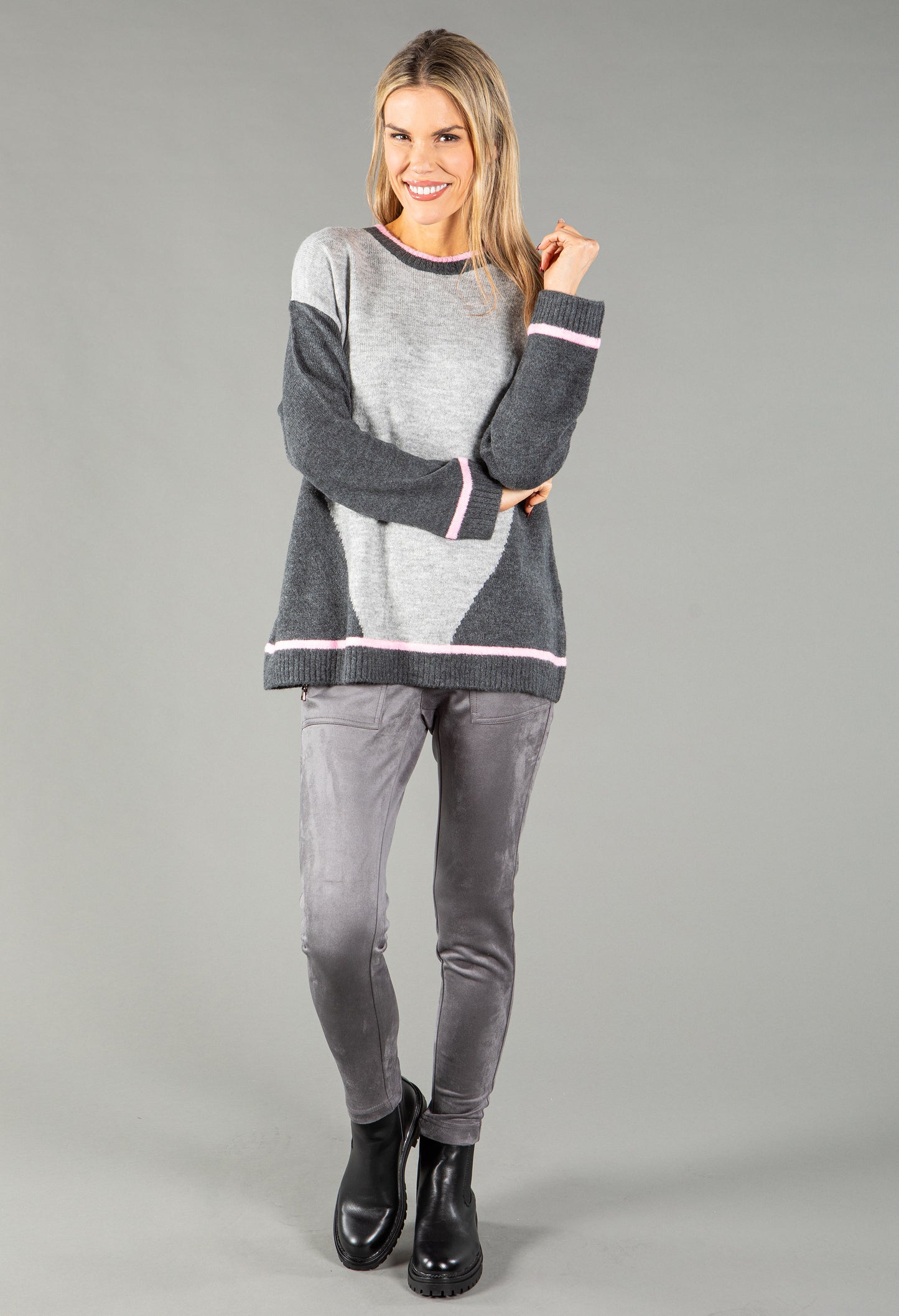 Super Soft Pink Trim Fine Knit Pullover