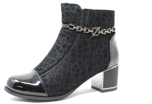 Chain Detail Printed Boot