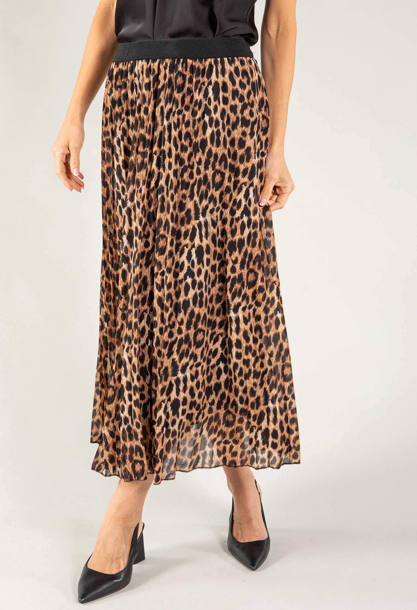 Pleated Leopard Print Skirt