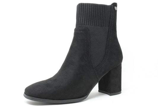 Sock Style Boot