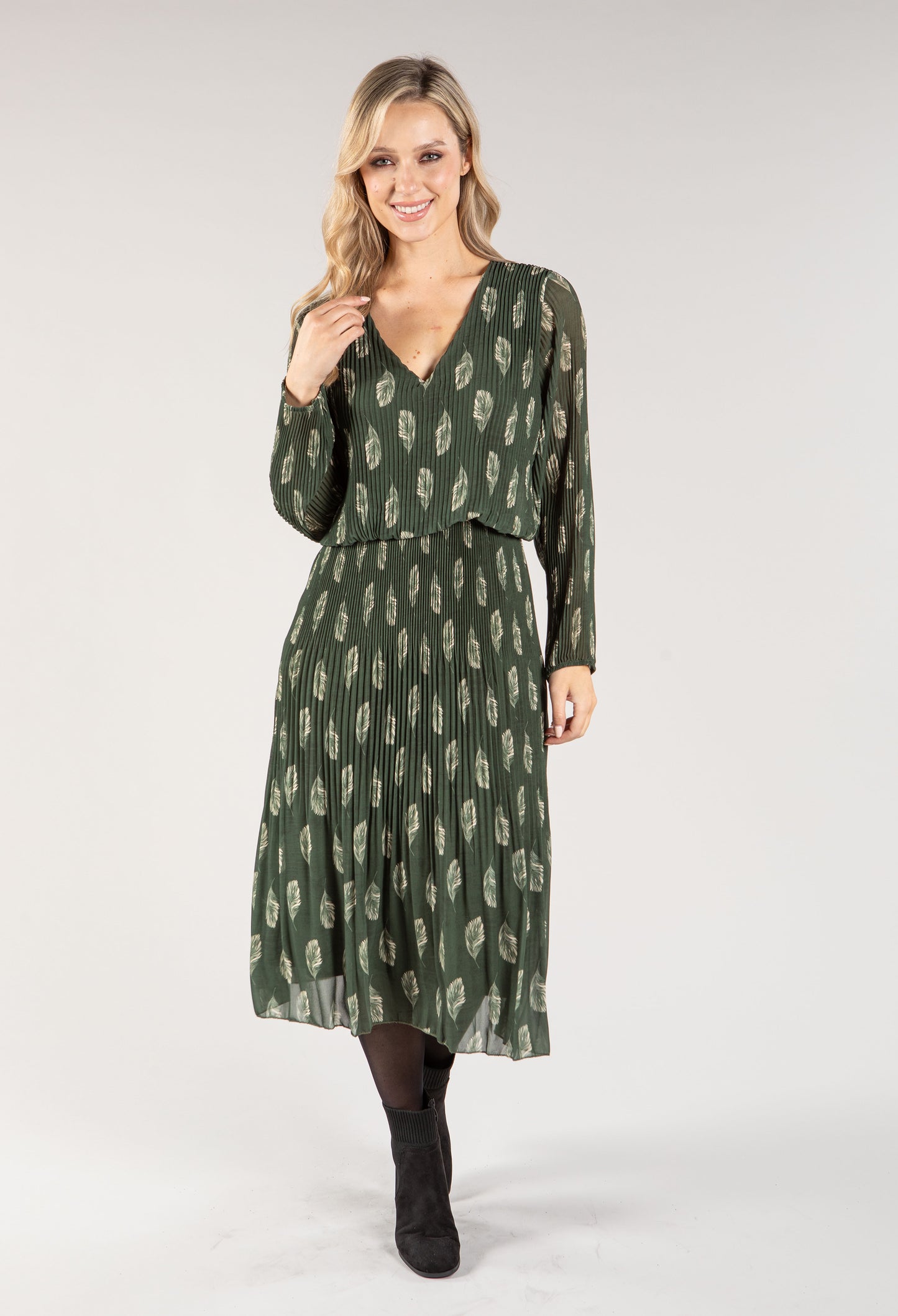 Leaf Print Plisse Pleated Dress