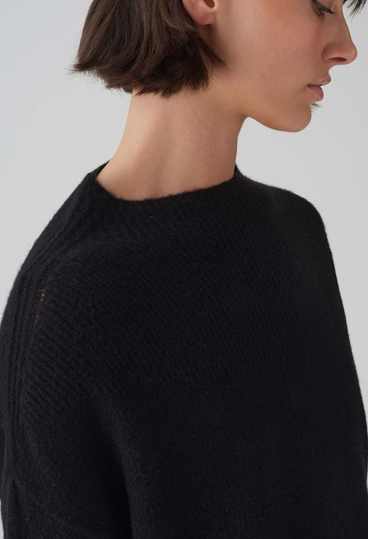 PASIKA Regular fine knit jumper