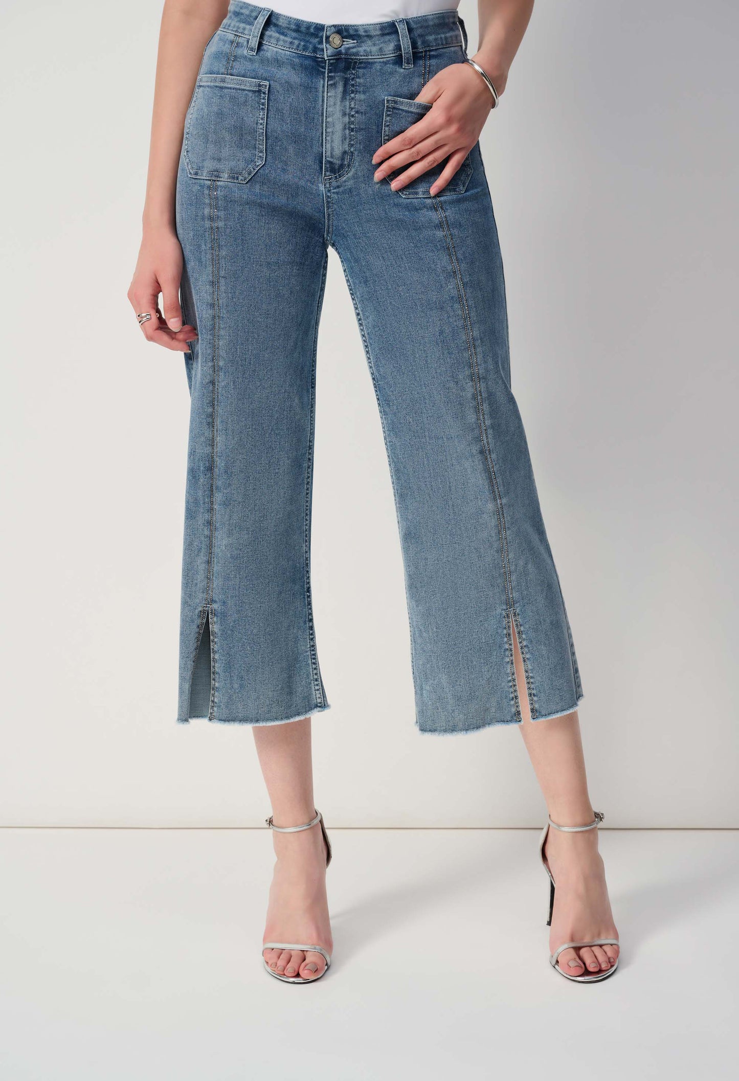 High Waist Cropped Jeans